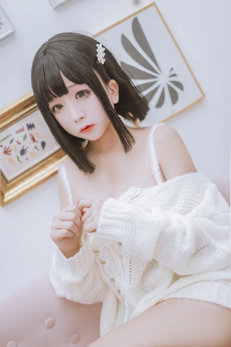 日奈娇(椎名莜)《毛衣私房》主题写真：42张全套美图