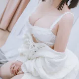日奈娇(椎名莜)《毛衣私房》主题写真：42张全套美图