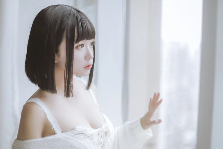 日奈娇(椎名莜)《毛衣私房》主题写真：42张全套美图