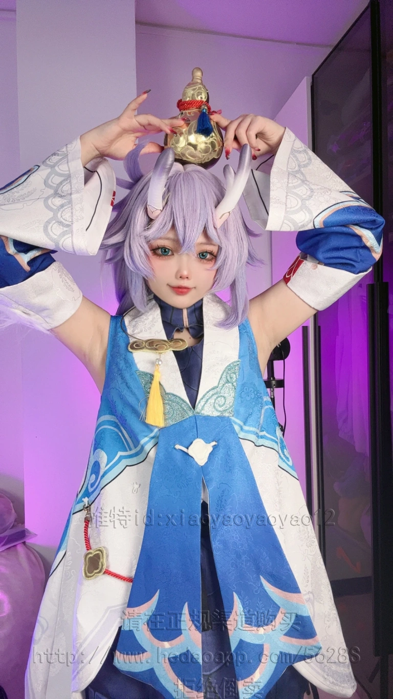 小瑶幺幺《白露自拍版》主题写真：53张全套美图，含5个视频