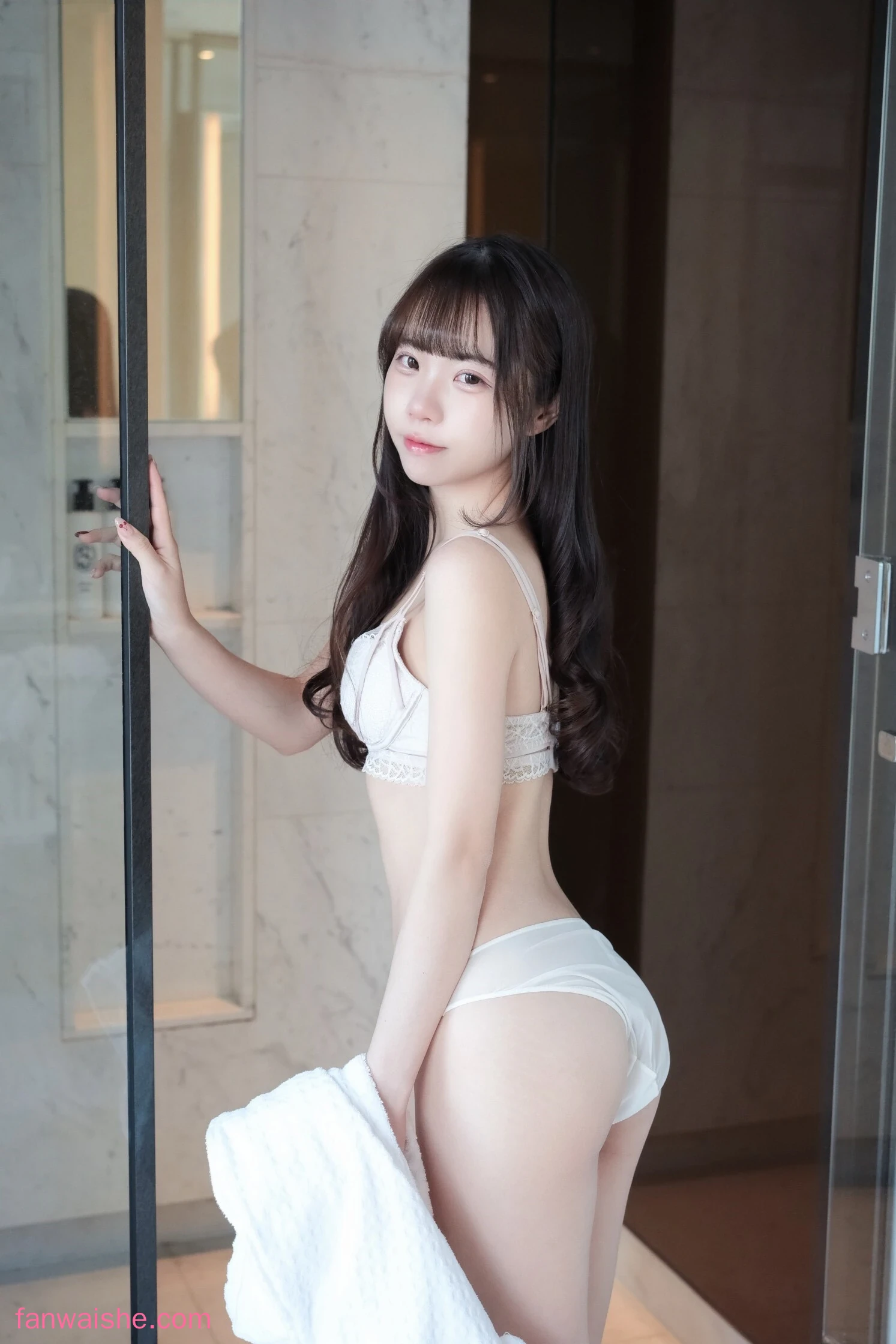 可可小白兔 可可小白兔 NO.013 - 清純鄰居女孩的秘密