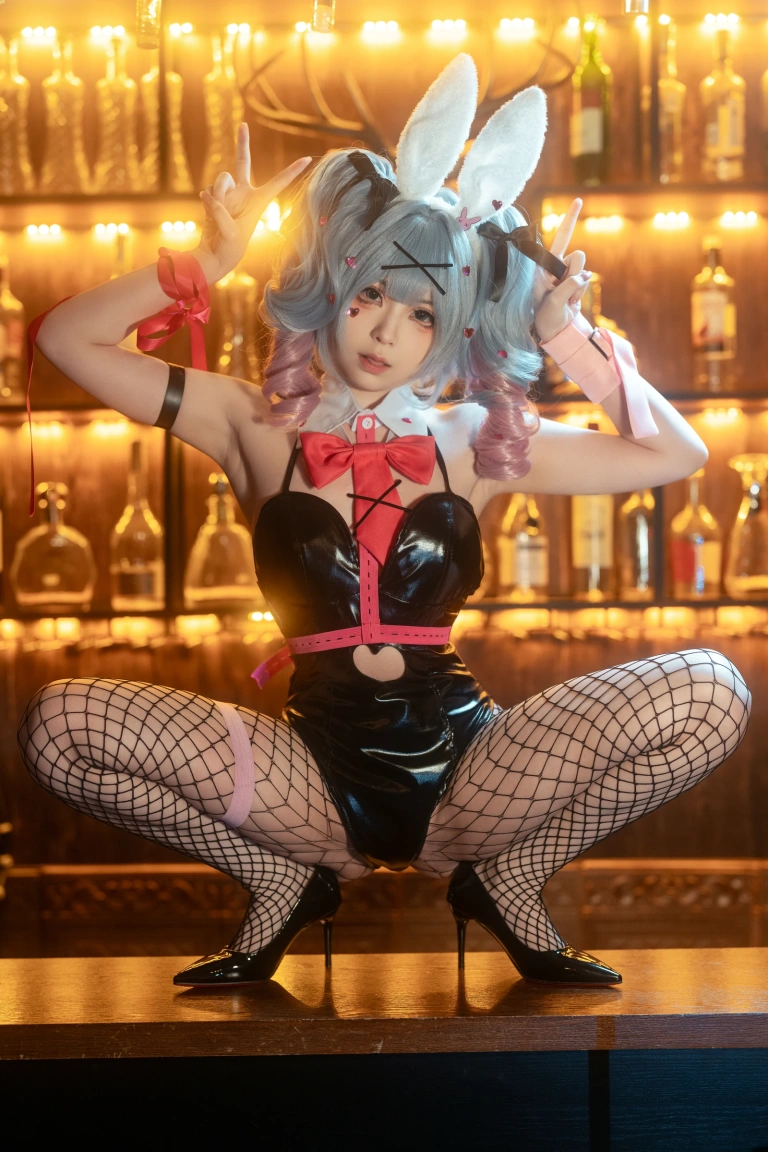 幼水铃衣《初音未来兔子洞》主题写真：80张全套美图，含2个视频