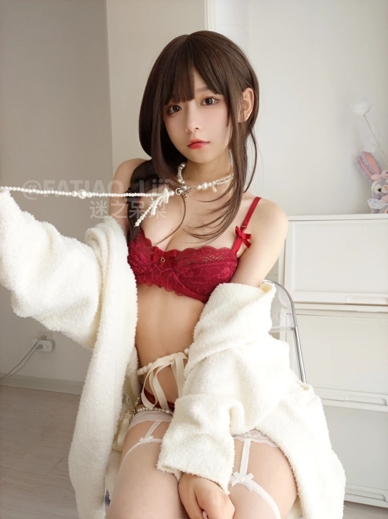 迷之呆梨《Fantia 2022年01月会员合集（9期）》主题写真：171张全套美图，含8个视频