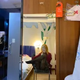 芋圆侑子《金毛不良jk》主题写真：42张全套美图，含5个视频
