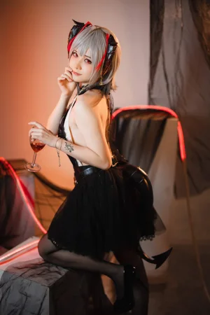 屿鱼《[Patreon] 2023年11月套图会员合集》主题写真：50张全套美图