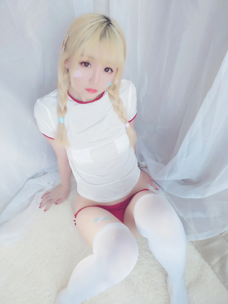 星之迟迟《VOL.13 弱气学园包》主题写真：61张全套美图