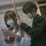 西园寺南歌《电车物语》主题写真：145张全套美图，含10个视频