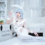 樱岛嗷一《恶毒懒懒的白兔》主题写真：19张全套美图