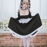焖焖碳《可畏》主题写真：20张全套美图