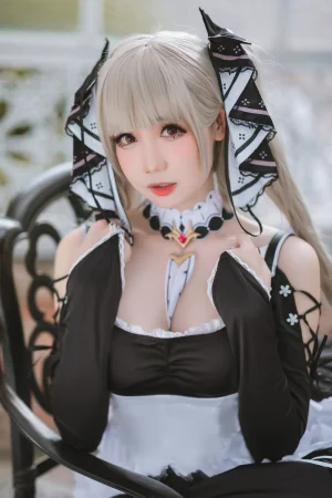 焖焖碳《可畏》主题写真：20张全套美图