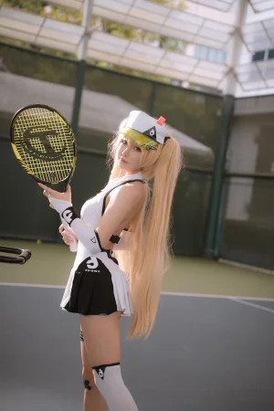 阿包也是兔娘《贝奇网球服》主题写真：21张全套美图