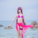 木棉棉《泳装斯卡哈》主题写真：21张全套美图