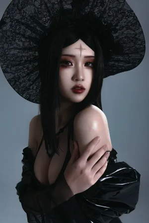 瓦斯塔亚小龙虾《魔女莉莉丝》主题写真：22张全套美图