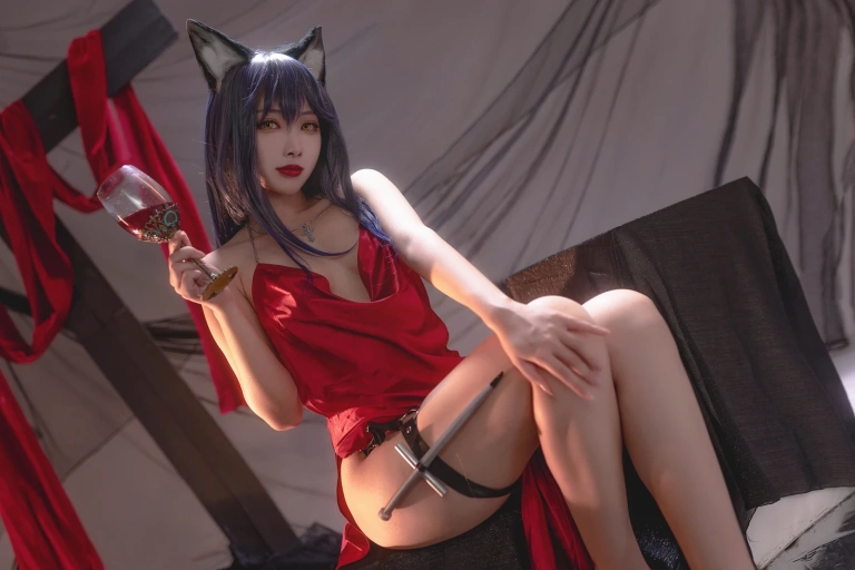 宮本桜《德克萨斯同人礼服》主题写真：23张全套美图