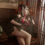 是一只熊仔《黑贞》主题写真：26张全套美图