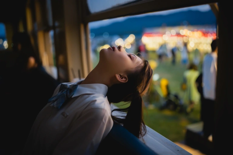 清青琴玖《中秋集会》主题写真：27张全套美图