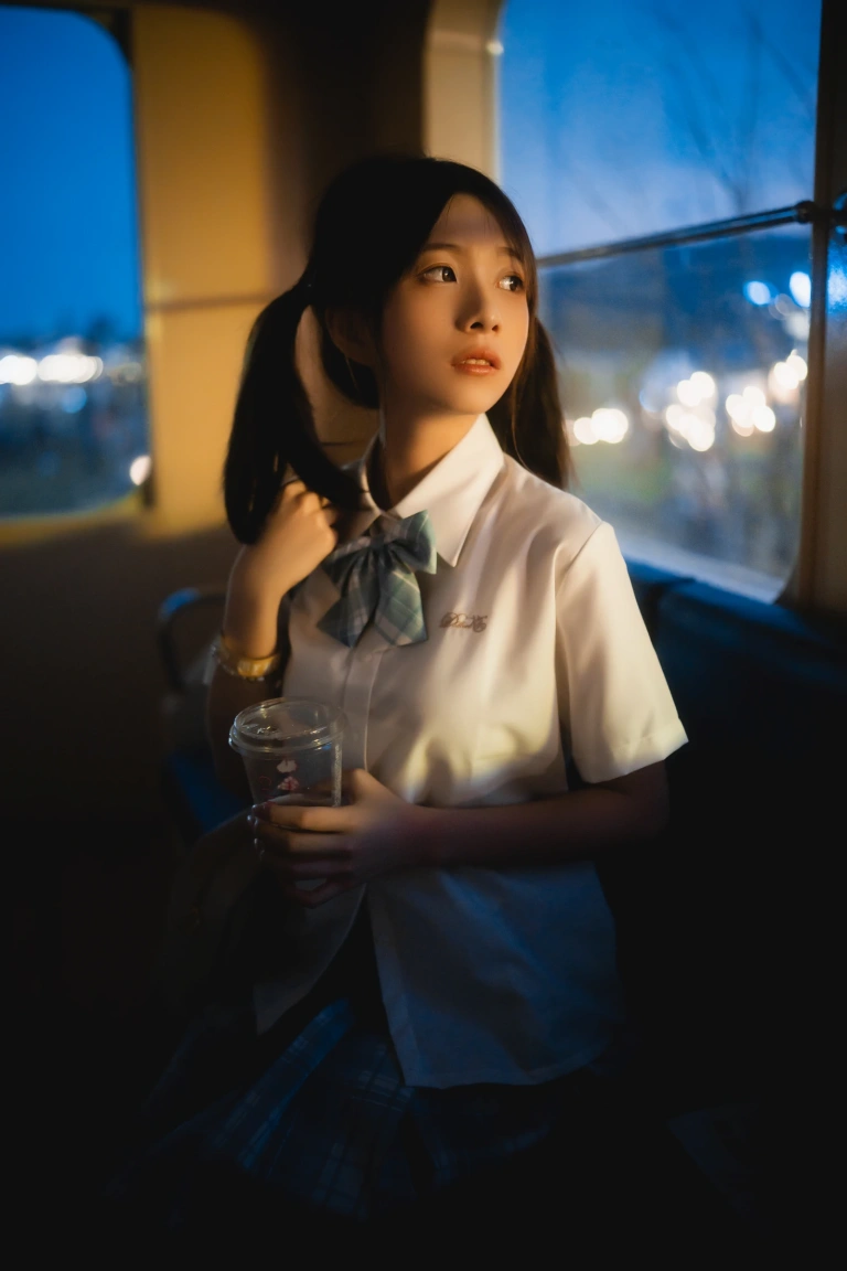 清青琴玖《中秋集会》主题写真：27张全套美图