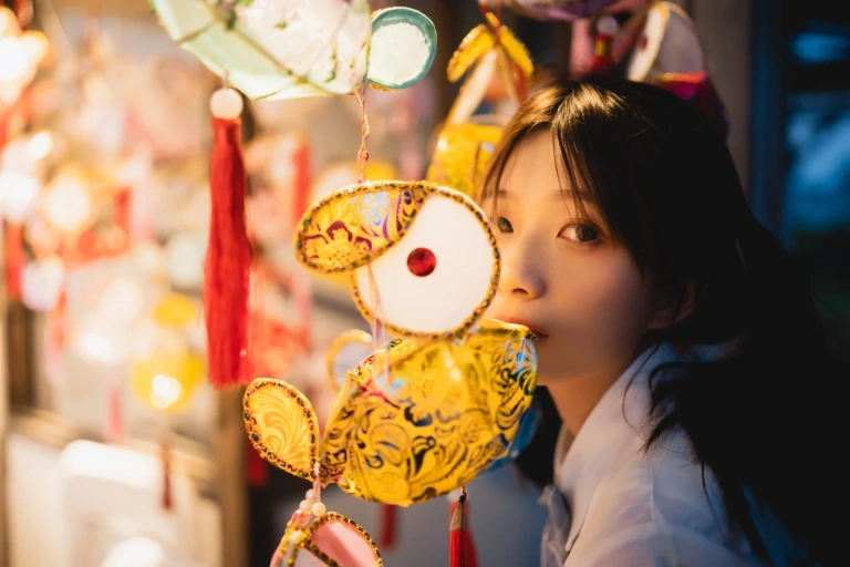 清青琴玖《中秋集会》主题写真：27张全套美图