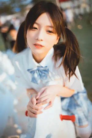 清青琴玖《中秋集会》主题写真：27张全套美图
