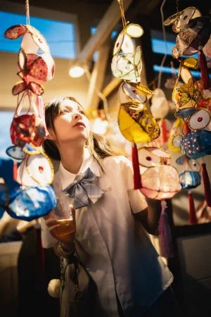 清青琴玖《中秋集会》主题写真：27张全套美图
