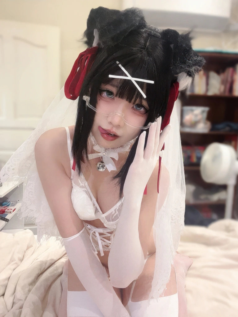 清水凪《小狗花嫁》主题写真：37张全套美图，含3个视频