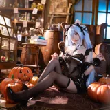 仙女月《万圣雅努斯》主题写真：37张全套美图