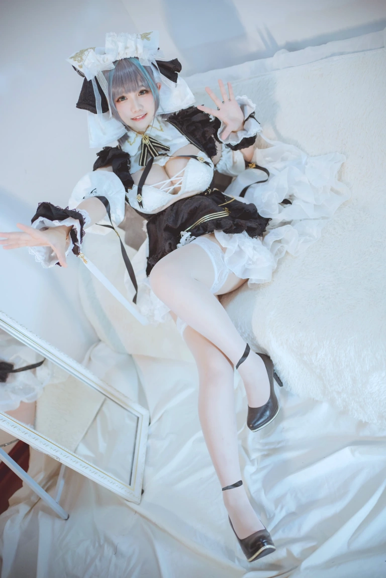 阿半今天很开心《柴郡》主题写真：42张全套美图