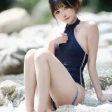 是三不是世《小溪竞泳》主题写真：47张全套美图