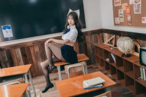 杏仁曲奇《生徒会坏猫猫》主题写真：52张全套美图