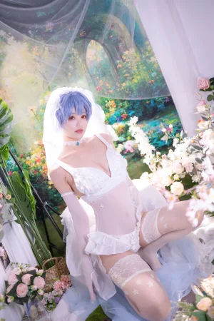 星黛鹿鹿《新世纪福音战士 绫波丽花嫁》主题写真：53张全套美图