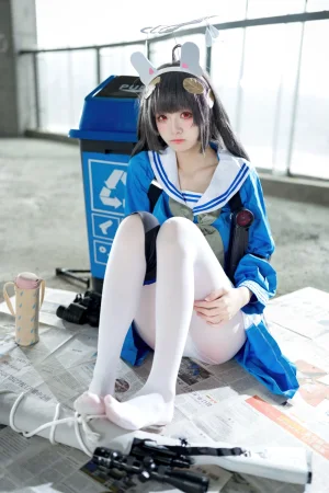九柒喵《蔚蓝档案 霞沢美游》主题写真：55张全套美图