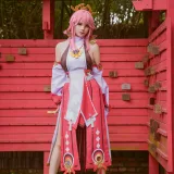 前羽《八重神子Cosplay集》主题写真：36张全套美图
