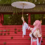 前羽《八重神子Cosplay集》主题写真：36张全套美图