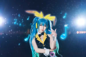 面饼仙儿《初音Miku》主题写真：19张全套美图