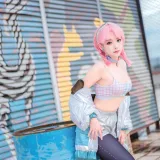 宮本桜《蓝毒》主题写真：16张全套美图