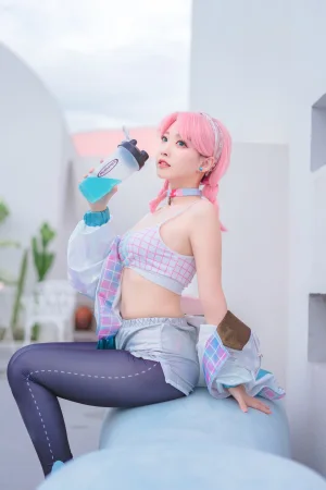 宮本桜《蓝毒》主题写真：16张全套美图