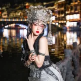 瓦斯塔亚小龙虾《苗疆女子》主题写真：18张全套美图