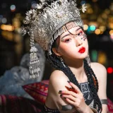 瓦斯塔亚小龙虾《苗疆女子》主题写真：18张全套美图