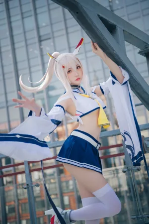 瓜希酱《绫波》主题写真：20张全套美图