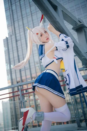 瓜希酱《绫波》主题写真：20张全套美图