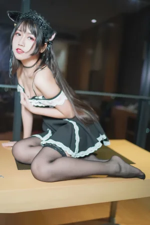 不呆猫《兽耳》主题写真：23张全套美图