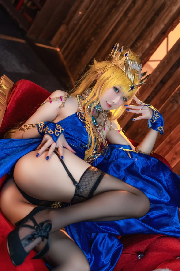 阿包也是兔娘《白枪呆同人睡衣》主题写真：25张全套美图