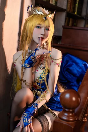 阿包也是兔娘《白枪呆同人睡衣》主题写真：25张全套美图