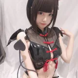 蜜汁猫裘《小恶魔自拍》主题写真：28张全套美图