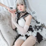 焖焖碳《可畏礼服》主题写真：33张全套美图