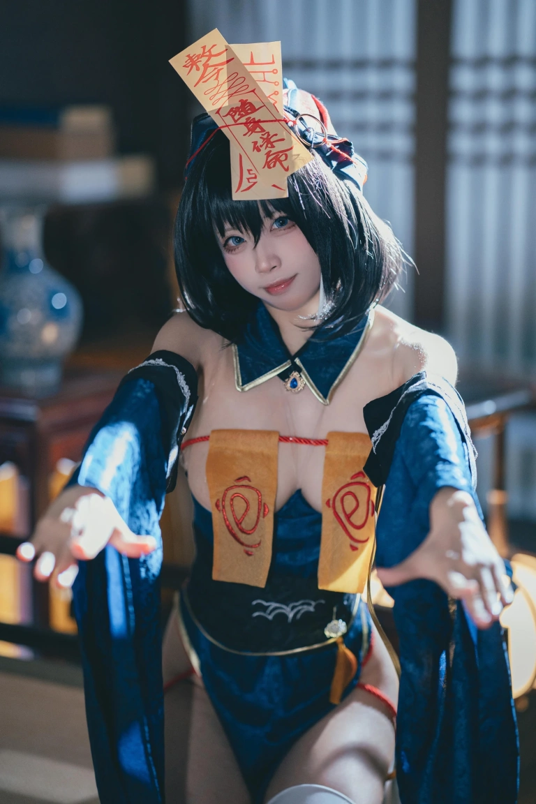 三無人型《华甲僵尸》主题写真：34张全套美图