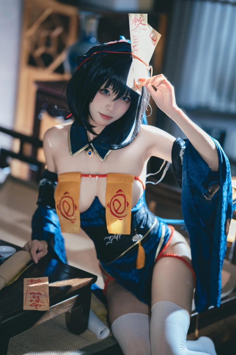 三無人型《华甲僵尸》主题写真：34张全套美图