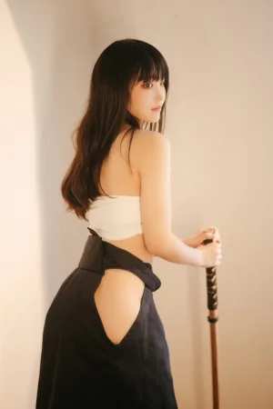 汪知子《最后的武士》主题写真：40张全套美图