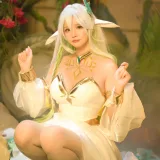 前羽《大慈树王》主题写真：40张全套美图