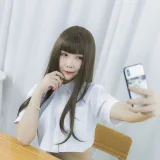 抱走莫子《等你下课》主题写真：42张全套美图